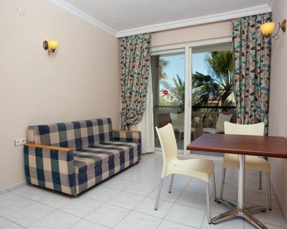 Ozturk Apart Otel 2*
